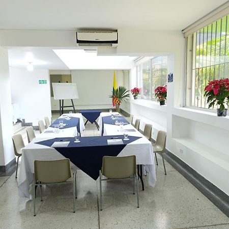 Hotel Casa Santa Monica Norte カリ エクステリア 写真