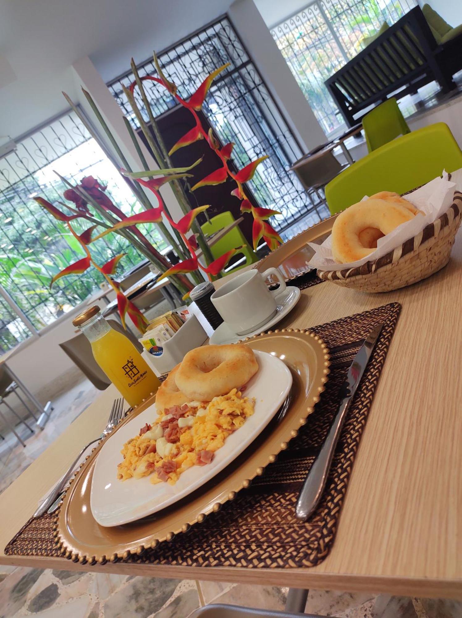 Hotel Casa Santa Monica Norte カリ エクステリア 写真