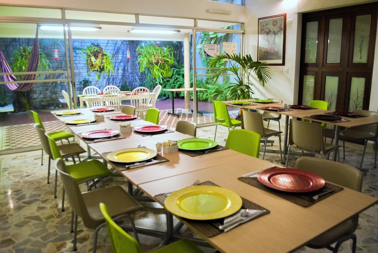Hotel Casa Santa Monica Norte カリ エクステリア 写真